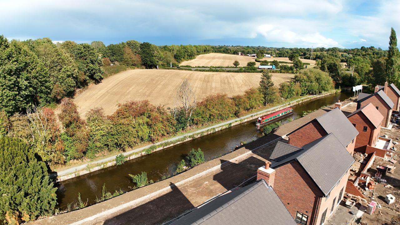 7 Stones Wharf, Oswestry, SY10 7TG For Sale 7 Stones Wharf, Oswestry, SY10 7TG For Sale